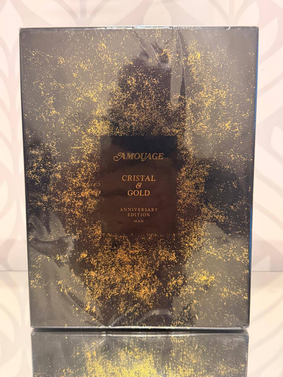Frasco do perfume Amouage Cristal & Gold Anniversary Edition Man