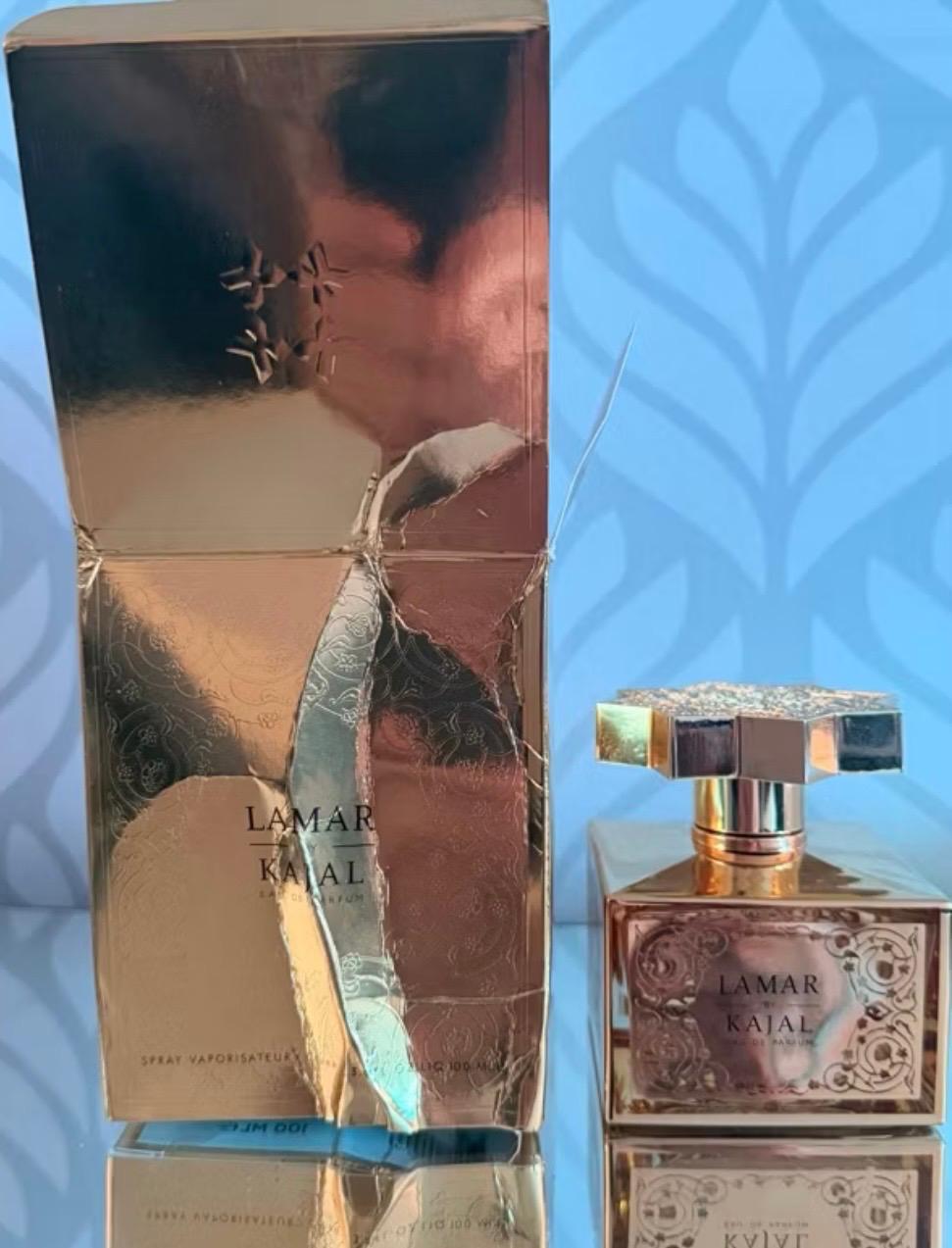 Frasco do perfume Kajal Lamar by Kajal Eau de Parfum