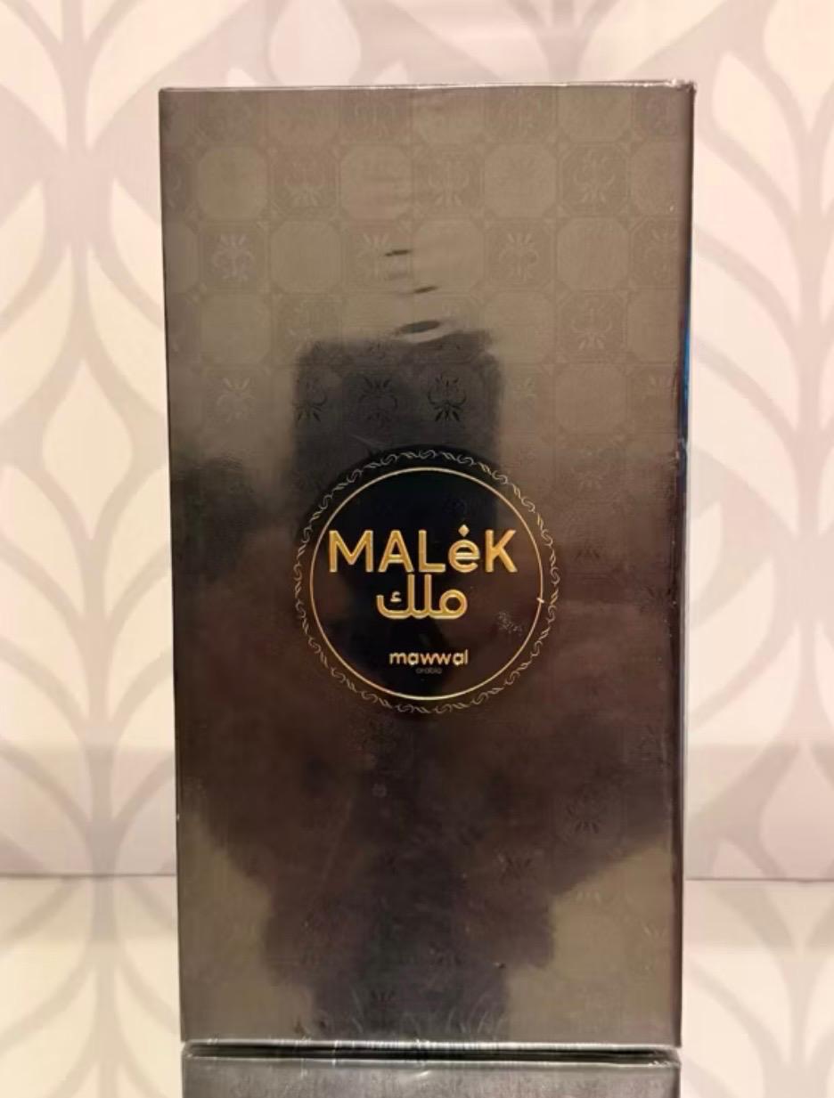 Frasco do perfume Malek Mawwal Arabia