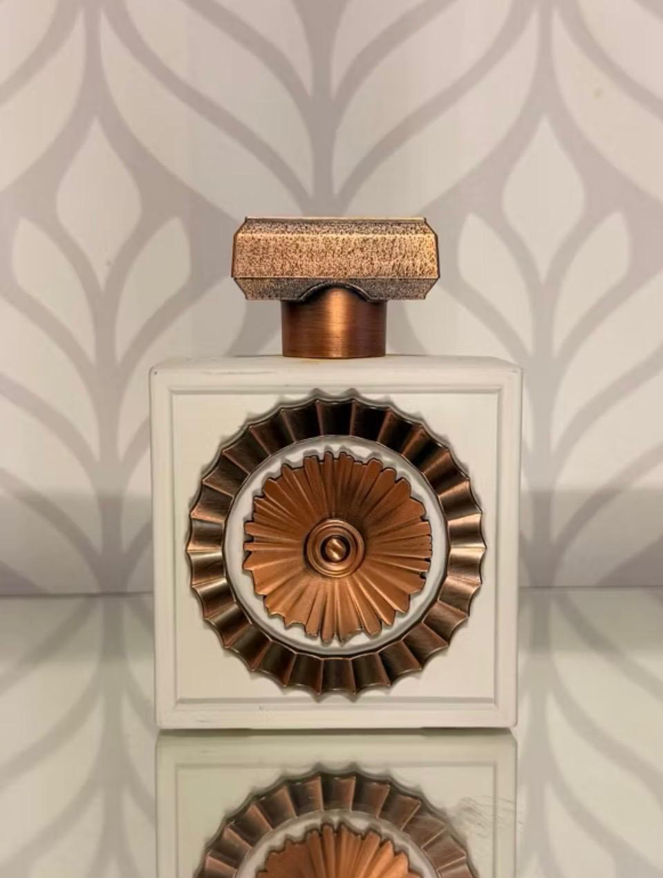 Frasco do perfume Nebras Elixir