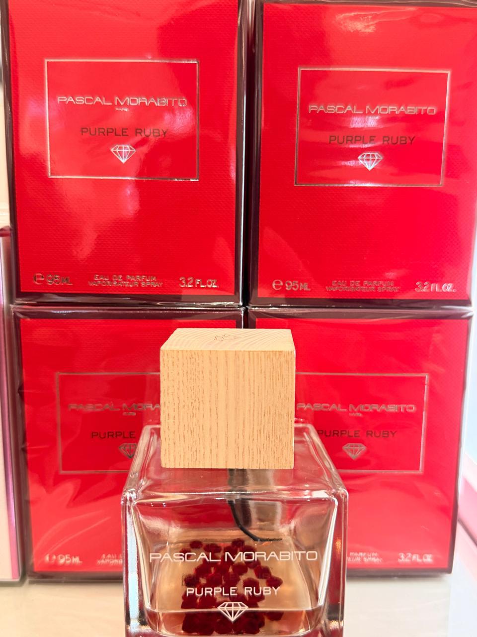 Frasco do perfume Purple Ruby