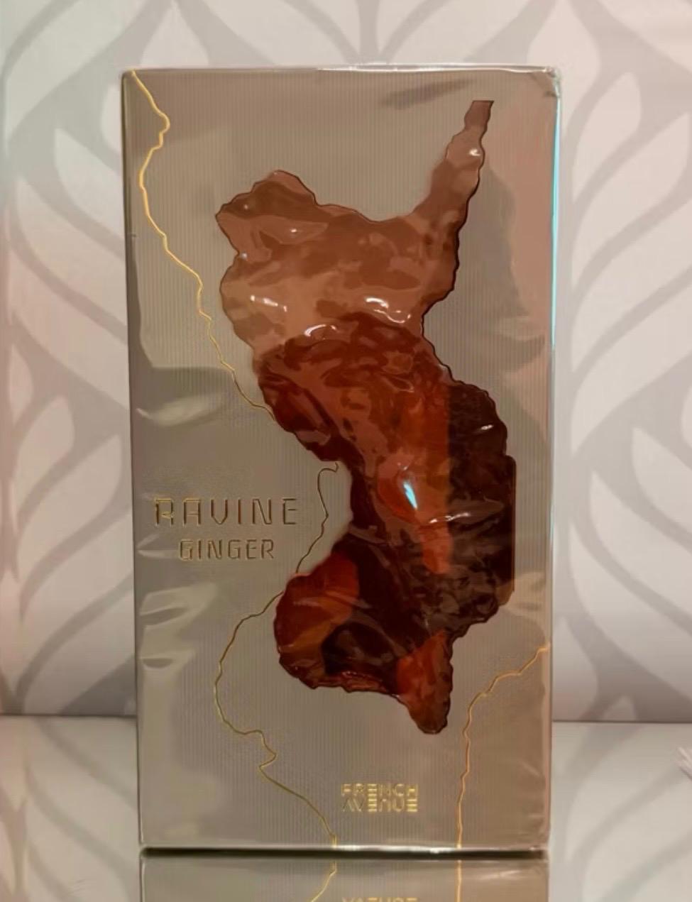 Frasco do perfume Ravine Ginger